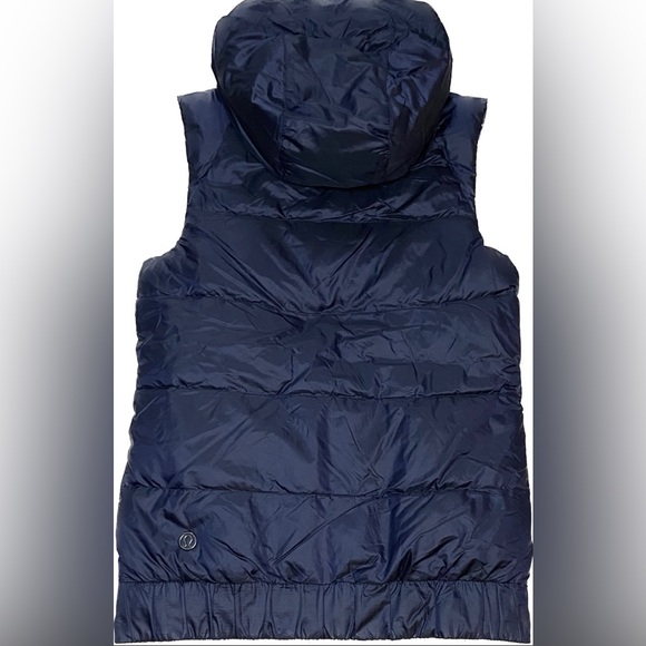 LULULEMON  ❤️❤️ REVERSIBLE PUFFER VEST - Picture 2 of 7